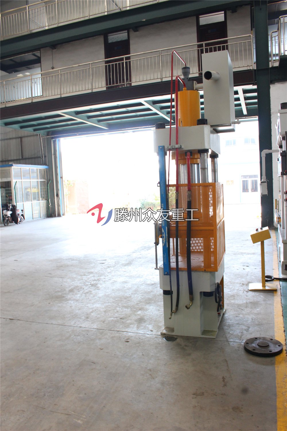 100噸帶防護(hù)網(wǎng)液壓機 100T拉伸成型油壓機