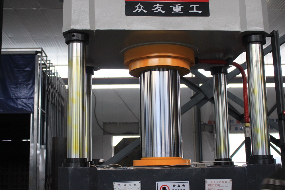 200噸三梁四柱液壓機  200T金屬成型油壓機