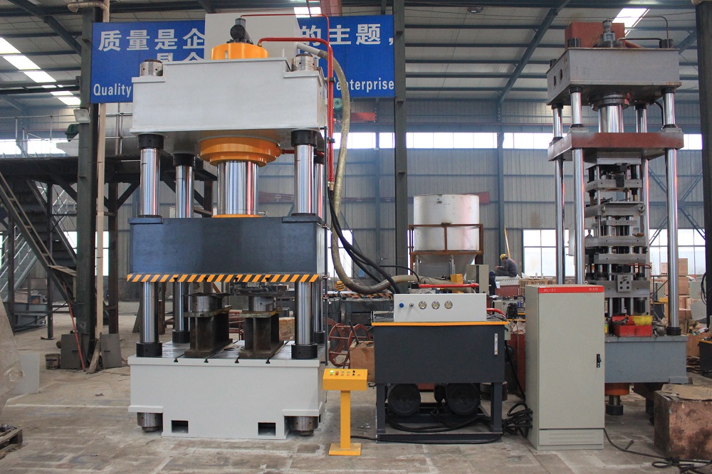 630噸四柱液壓機(jī) 630T金屬拉伸成型油壓機(jī)