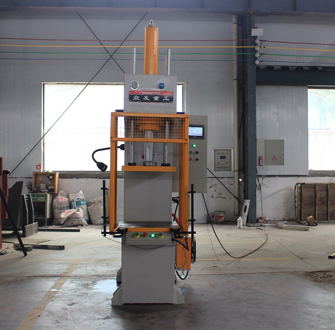 25噸帶顯示屏四柱導(dǎo)向單臂液壓機(jī)