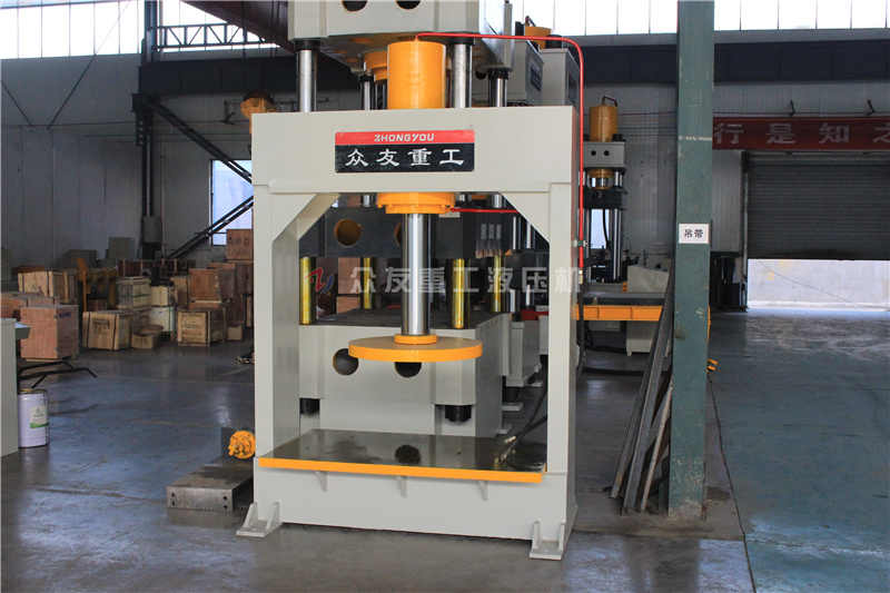 100噸壓胎機(jī) 100T龍門框式液壓機(jī)